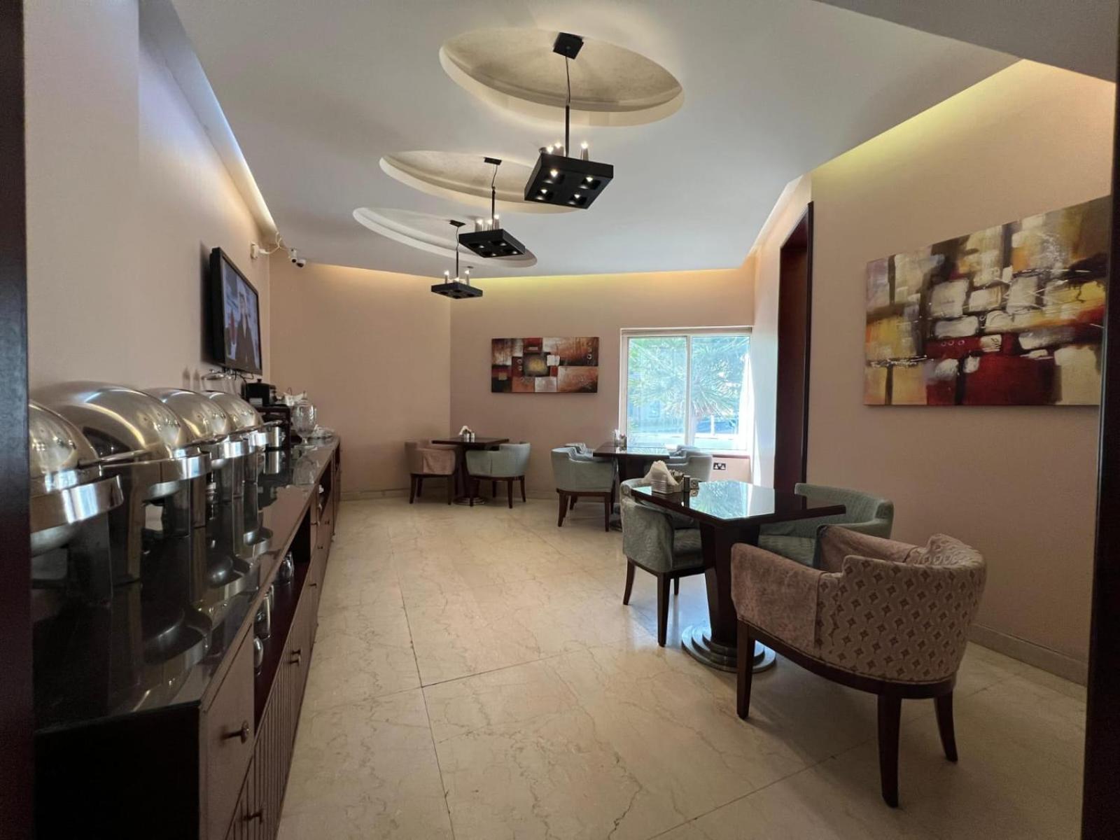 Asherij Hotel Doha Extérieur photo